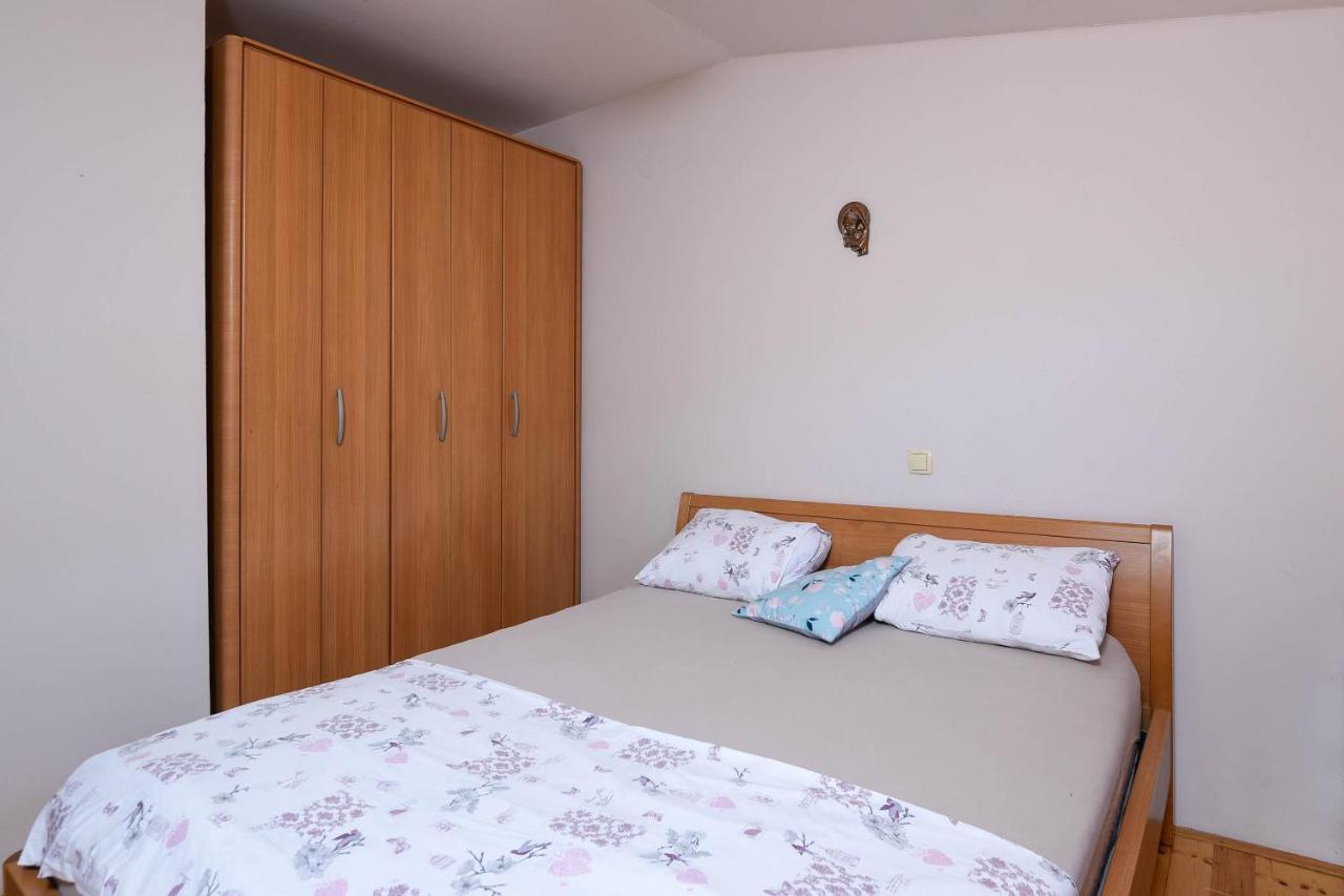 Apartments Karla Orebic Luaran gambar