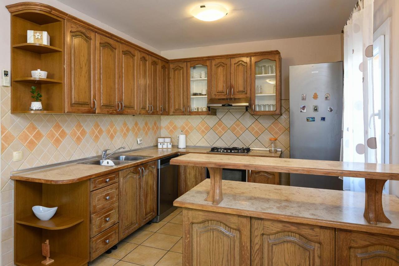 Apartments Karla Orebic Luaran gambar